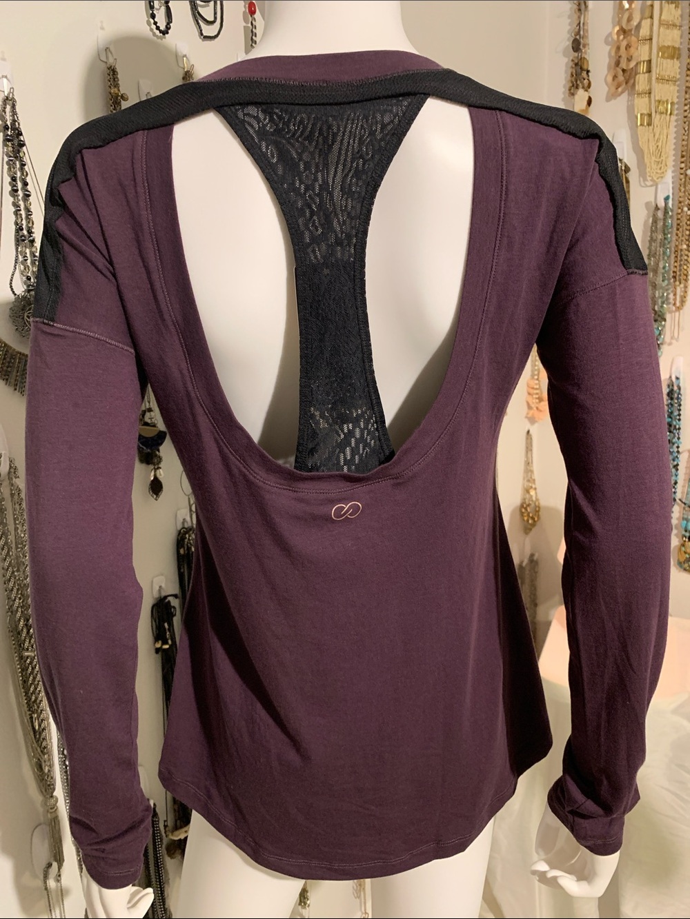 CALIA by Carrie Underwood Plum Long-Sleeve Open-Back Top with Black Mesh